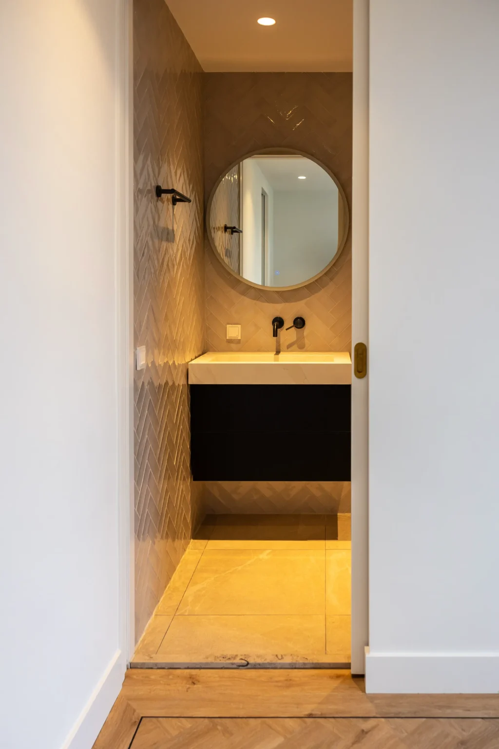 villaloena_LR-7862_1920